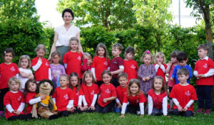 Ständchen zu Mutter- und Vatertag vom Wolfbusch-Kinderchor, Foto privat