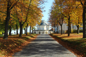 Schloss Solitude im Herbst, Foto © Hans-Martin Goede